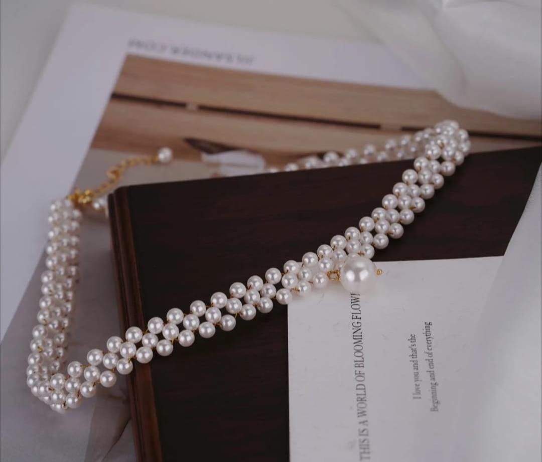 Pearls Choker Necklace
