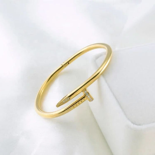 Luxe Nail Bracelet