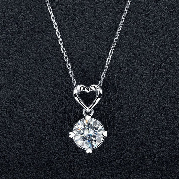 Round Crystal & Heart Pendant Necklace for Women – Silver Plated, Adjustable Chain