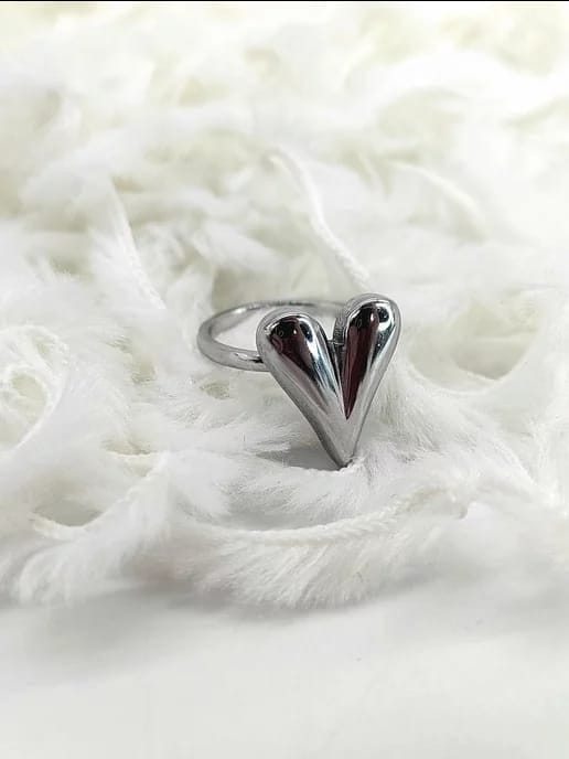 Heart Stainless Steel Ring for Women – Waterproof, Tarnish-Free & Minimal