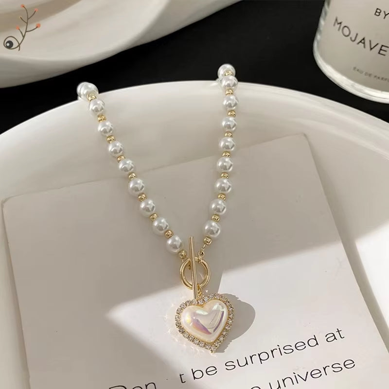 Elegant Pearls Heart Charm OT Buckle Necklace for Women