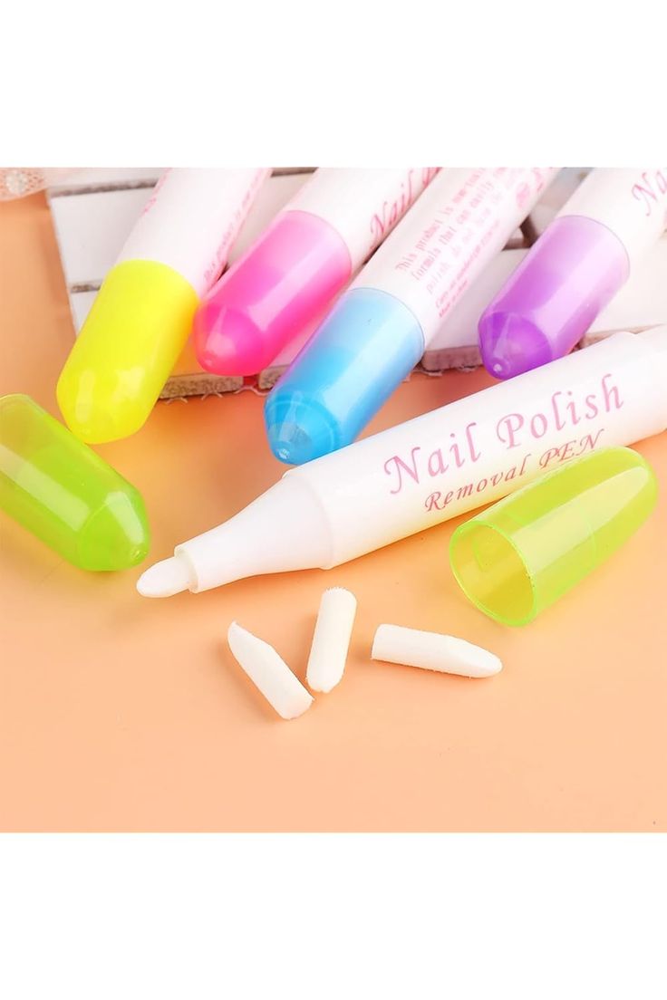 Nail Polish Remover Pen/Corrector (Refillable) with 3 Extra Tips