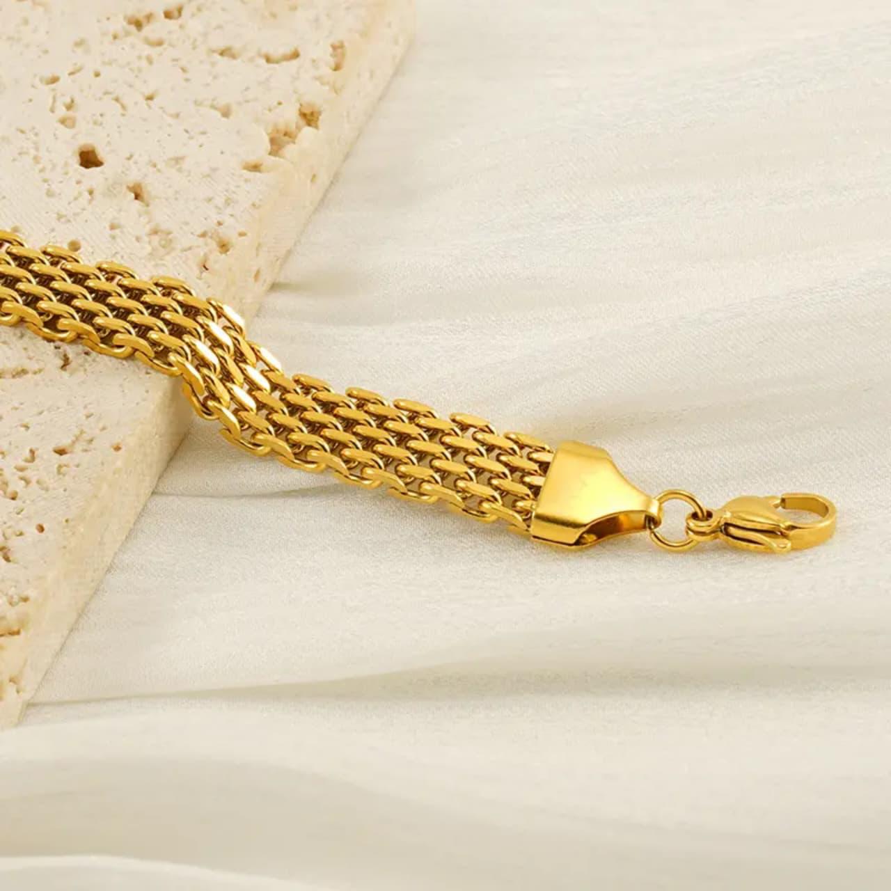 Monarch Chain Bracelet