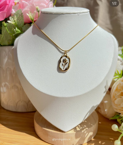 Rose Flower Pendant Necklace