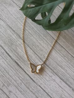 Butterfly Shell Necklace for Women – Waterproof, Hypoallergenic & Minimal