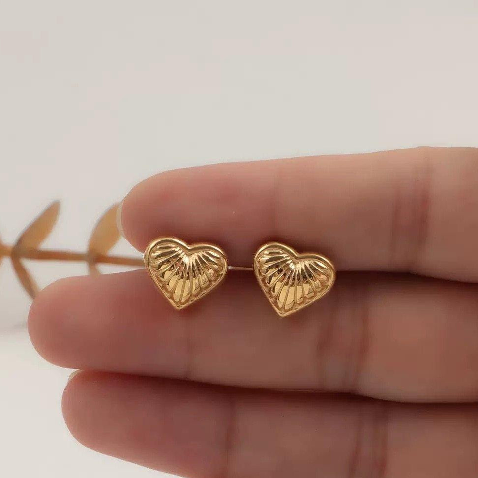 Heart Stud Tops Earrings for Women – Golden Plated, Lightweight & Elegant