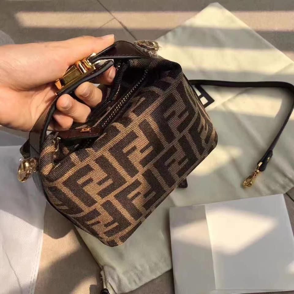 Fendi Crossbody Bag with Dual Straps – Premium Designer Edition