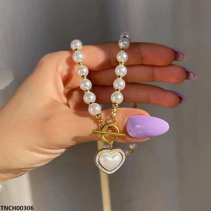 Elegant Pearls Heart Charm OT Buckle Necklace for Women