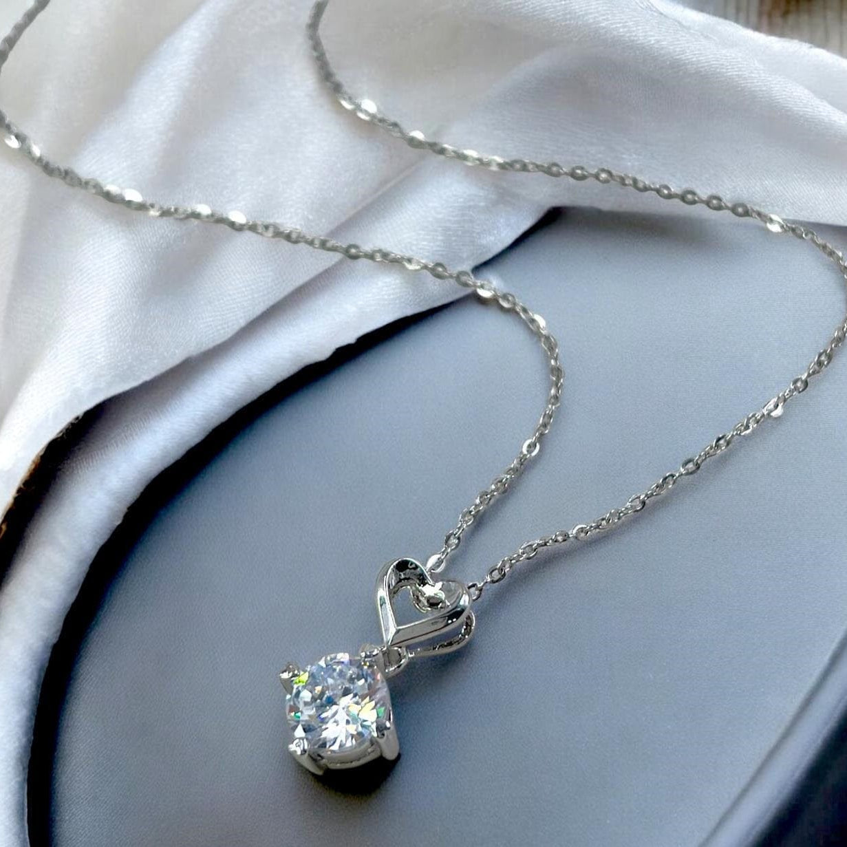 Round Crystal &amp; Heart Pendant Necklace for Women – Silver Plated, Adjustable Chain