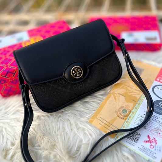 𝗧𝗢𝗥𝗬 𝗕𝗨𝗥𝗖𝗛 – Crossbody Bag 

Premium Quality same as original