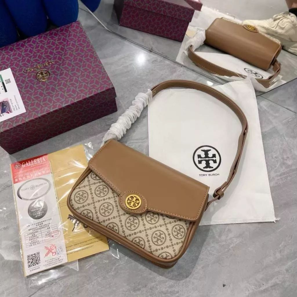 𝗧𝗢𝗥𝗬 𝗕𝗨𝗥𝗖𝗛 – Crossbody Bag 

Premium Quality same as original