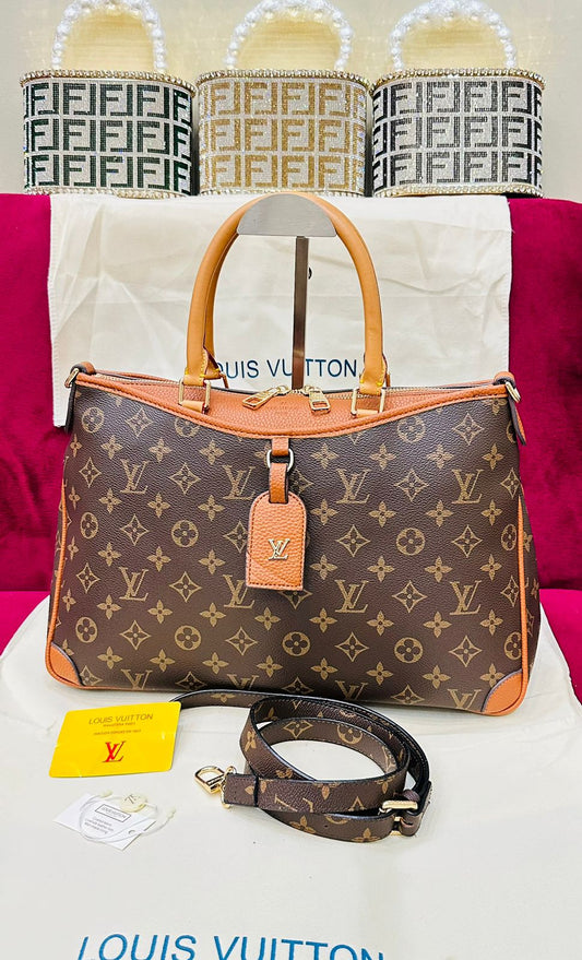 𝗟𝗢𝗨𝗜𝗦 𝗩𝗨𝗜𝗧𝗧𝗢𝗡 | Master Quality – Official Model