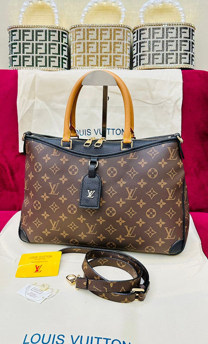 𝗟𝗢𝗨𝗜𝗦 𝗩𝗨𝗜𝗧𝗧𝗢𝗡 | Master Quality – Official Model